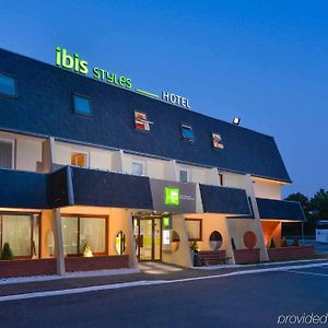 Ibis Styles Parc Des Expositions De Villepinte